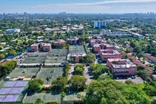 640 Tennis Club Dr, Fort Lauderdale, FL 33311 - Photo 39