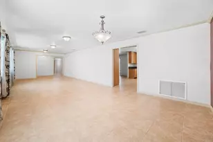 409 SW 15th St, Okeechobee, FL 34974 - Photo 5