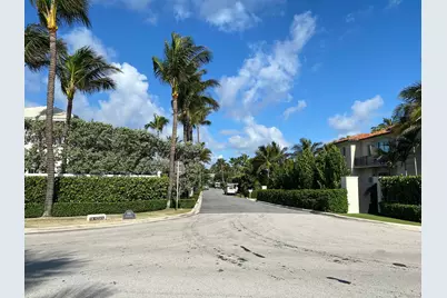 109 Via Vizcaya, Palm Beach, FL 33480 - Photo 11