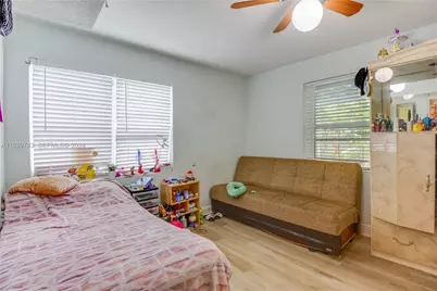 322 N C Street, Lake Worth, FL 33460 - Photo 9