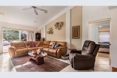 3171 Overlook Road, Davie, FL 33328 - Photo 9
