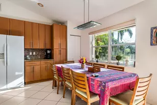 3171 Overlook Rd, Davie, FL 33328 - Photo 7