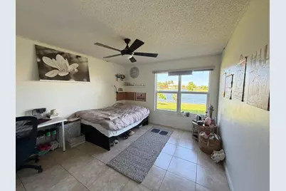 2554 SW 23rd Cranbrook Drive, Boynton Beach, FL 33436 - Photo 9