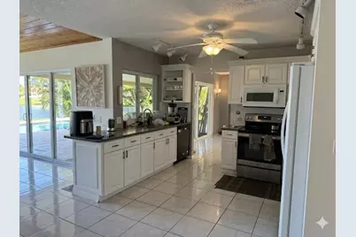 2554 SW 23rd Cranbrook Drive, Boynton Beach, FL 33436 - Photo 5