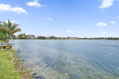 6733 Bayfront Drive, Margate, FL 33063 - Photo 35