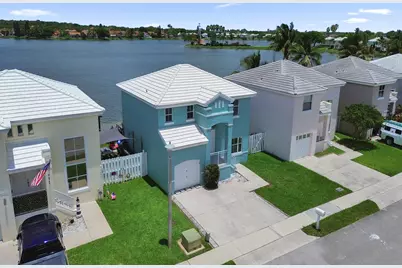 6733 Bayfront Drive, Margate, FL 33063 - Photo 37
