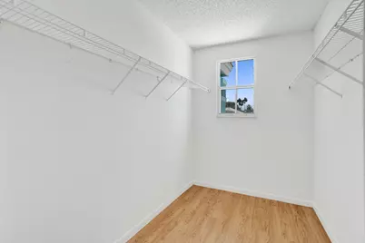 6733 Bayfront Drive, Margate, FL 33063 - Photo 11