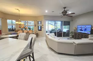 10334 Medicis Pl, Wellington, FL 33449 - Photo 7