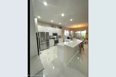 10334 Medicis Place, Wellington, FL 33449 - Photo 11