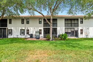 9728 Sills Dr E, Boynton Beach, FL 33437 - Photo 23