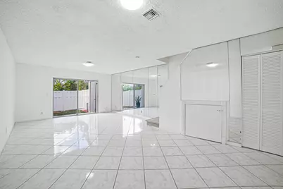 8207 Fairway Road Road #8207, Sunrise, FL 33351 - Photo 9