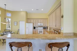 9920 Mantova Dr, Lake Worth, FL 33467 - Photo 13