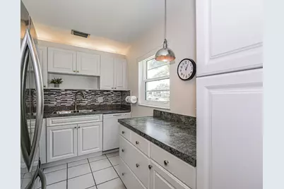 109 Spring Lake Court #105, Vero Beach, FL 32962 - Photo 7