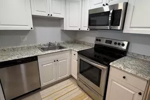 4174 Inverrary Dr, Lauderhill, FL 33319 - Photo 9