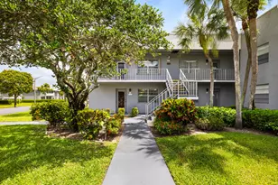 97 Flanders, Delray Beach, FL 33484 - Photo 1