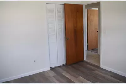 1881 SE Airoso Boulevard, Port Saint Lucie, FL 34984 - Photo 19