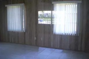 1881 SE Airoso Blvd, Port Saint Lucie, FL 34984 - Photo 5