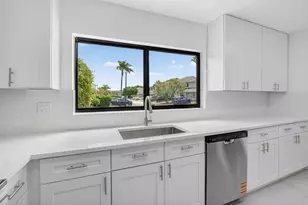 16265 Avocado Way, Delray Beach, FL 33484 - Photo 11