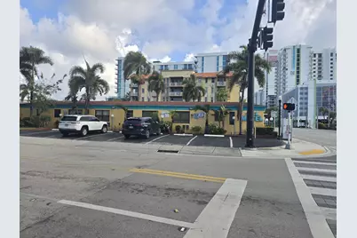 418 S Federal Highway, Hollywood, FL  - Photo 25