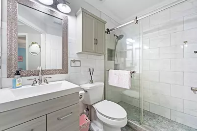 1088 Via Jardin, Riviera Beach, FL 33418 - Photo 15