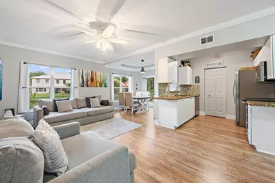 1088 Via Jardin, Riviera Beach, FL 33418 - Photo 3