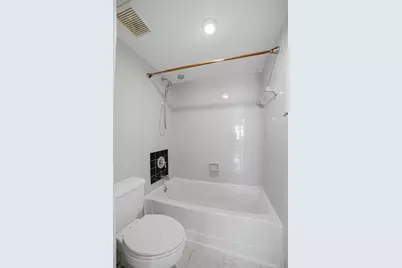 2871 N Oakland Forest Drive #210, Oakland Park, FL 33309 - Photo 13