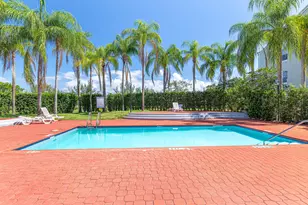 2871 N Oakland Forest Dr, Oakland Park, FL 33309 - Photo 33