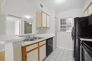 2871 N Oakland Forest Dr, Oakland Park, FL 33309 - Photo 29