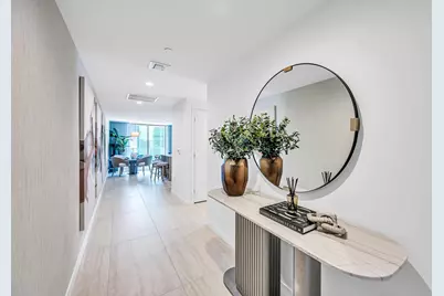 77 SE 5th Street #2014, Miami, FL 33131 - Photo 17