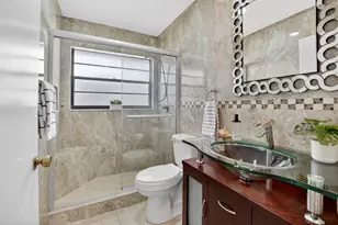 9901 Majorca Pl, Boca Raton, FL 33434 - Photo 19