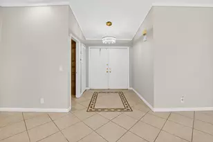 9901 Majorca Pl, Boca Raton, FL 33434 - Photo 7