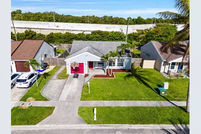 7944 Ridgewood Drive, Greenacres, FL 33467 - Photo 33