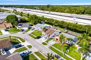 7944 Ridgewood Dr, Greenacres, FL 33467 - Photo 39