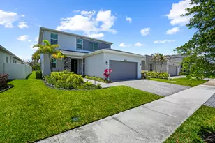 10700 SW Gloriana St, Port Saint Lucie, FL 34987 - Photo 3