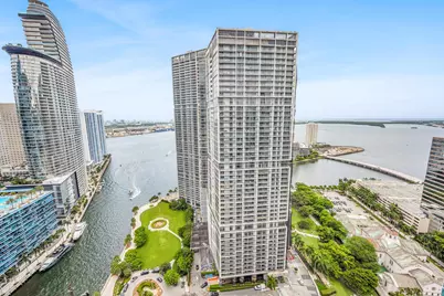 77 SE 5th Street #2906, Miami, FL 33131 - Photo 1