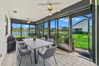 5537 Parkwalk Circle E, Boynton Beach, FL 33472 - Photo 19