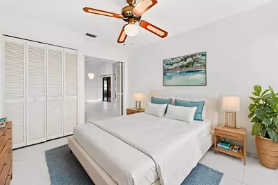 5537 Parkwalk Circle E, Boynton Beach, FL 33472 - Photo 13