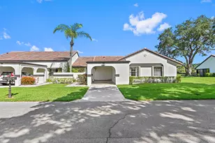 5537 Parkwalk Cir E, Boynton Beach, FL 33472 - Photo 1