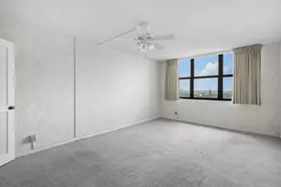 3400 N Ocean Dr, Singer Island, FL 33404 - Photo 23