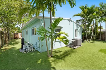 1636 NE 17th Terrace, Fort Lauderdale, FL 33305 - Photo 25