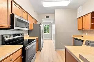 9825 Baywinds Dr, West Palm Beach, FL 33411 - Photo 19