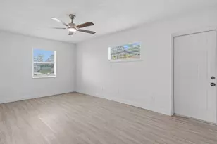 311 Essex Dr, Fort Pierce, FL 34946 - Photo 15