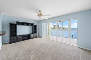 400 Wilma Cir, Riviera Beach, FL 33404 - Photo 9