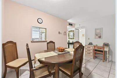 701 Lori Drive #202, Palm Springs, FL 33461 - Photo 13