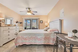 201 Valencia I, Delray Beach, FL 33446 - Photo 11