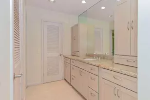 437 French Royale Cir, Atlantis, FL 33462 - Photo 27
