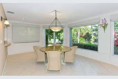 437 French Royale Circle, Atlantis, FL 33462 - Photo 19