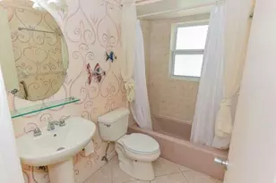 437 French Royale Cir, Atlantis, FL 33462 - Photo 25