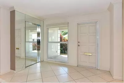 437 French Royale Circle, Atlantis, FL 33462 - Photo 5