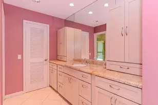 437 French Royale Cir, Atlantis, FL 33462 - Photo 27